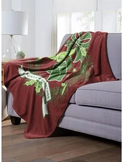 Star Wars The Mandalorian Grogu Wreath Throw Blanket -Home Furnishings Discount Store 19293687 av2