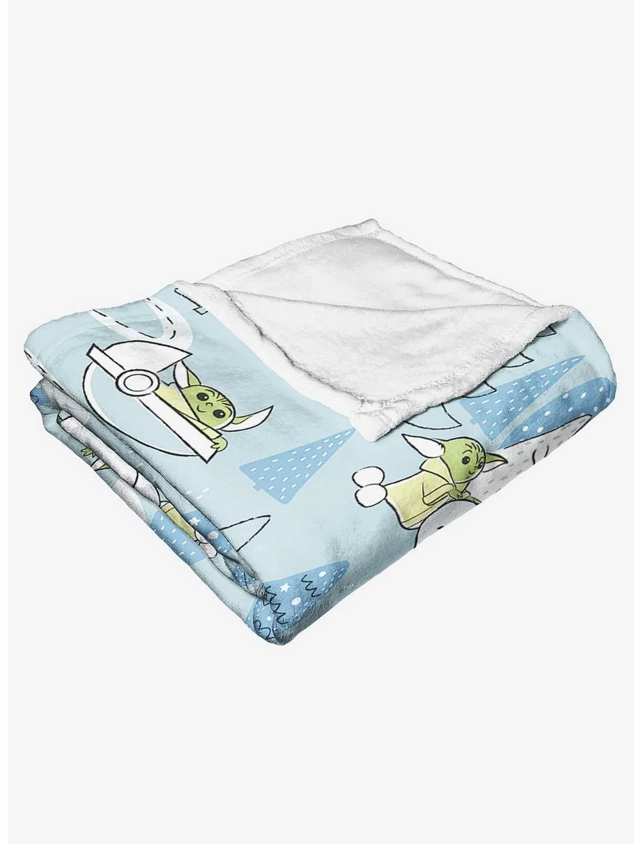 Star Wars The Mandalorian Winter Wonderland Throw Blanket 6 Star Wars The Mandalorian Winter Wonderland Throw Blanket - Image 4