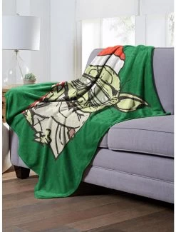Star Wars Yoda Festive Throw Blanket -Home Furnishings Discount Store 19293699 av2